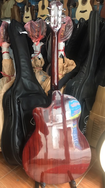 Hơn 20 mẫu đàn Guitar từ giá rẻ đến các mẫu guitar cao cấp tại Guitar isaac