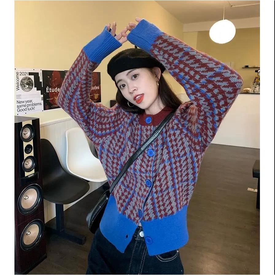 Áo sweater cổ tròn phối màu tương phản thời trang thu đông phong cách Hàn Quốc cho nữ 2021