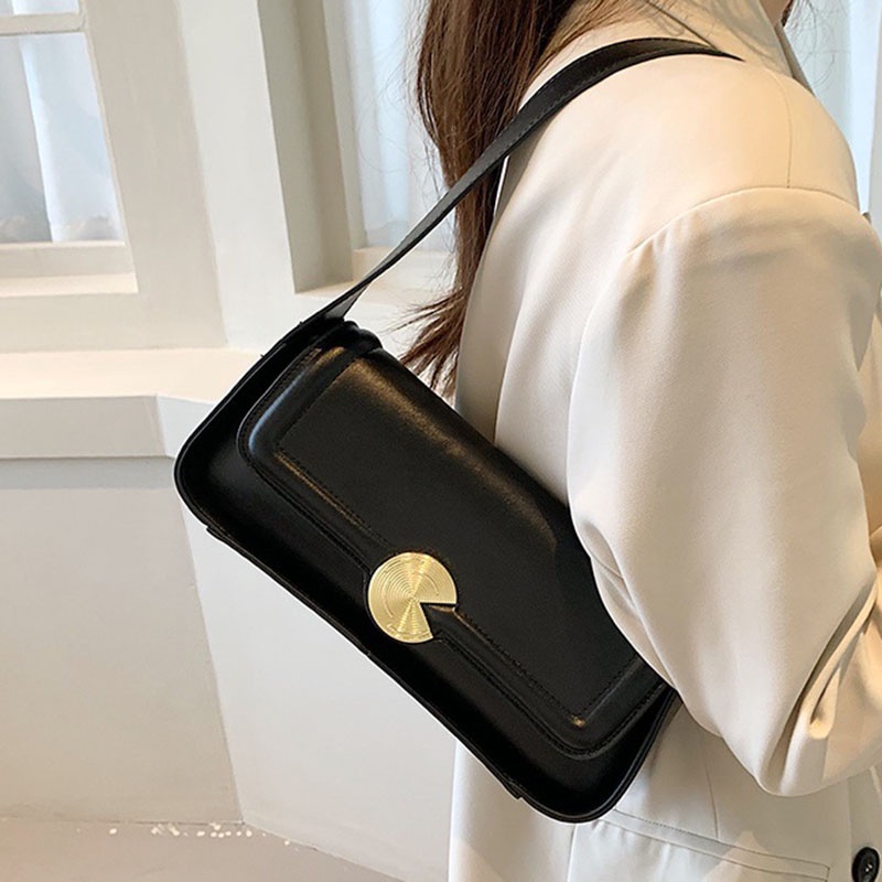 Túi Xách Một Bên Vai Dễ Phối Đồ Thời Trang Cho Nữ