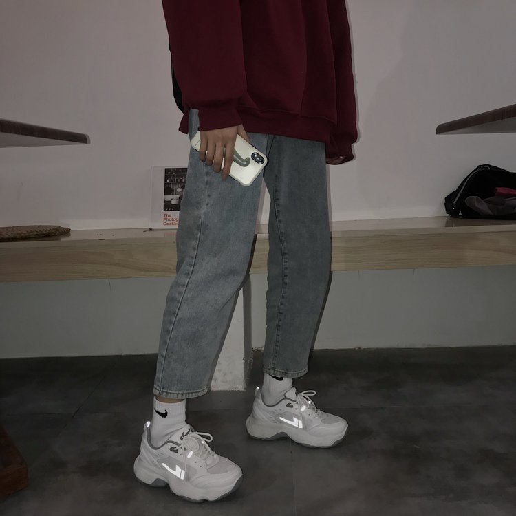 Fashionable Round Tie Middle Heel Sneaker Sport Shoe for Women