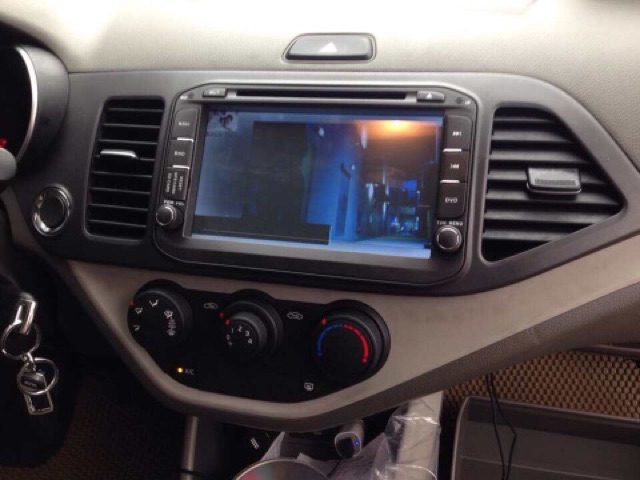 Màn hình theo xe kia morning gps
