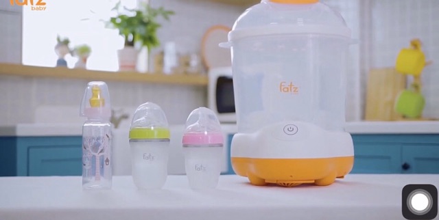(BH 12 tháng chính hãng) Máy tiệt trùng hơi nước sấy khô Fatzbaby FB4906SL - Tặng 01 bình sữa fatz baby silicon Hàn Quốc
