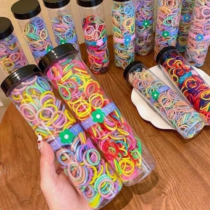 Dây chun buộc tóc xoắn cho bé 1 hộp 300 đủ các màu siêu xinh buộc thả ga luôn nha các mẹ