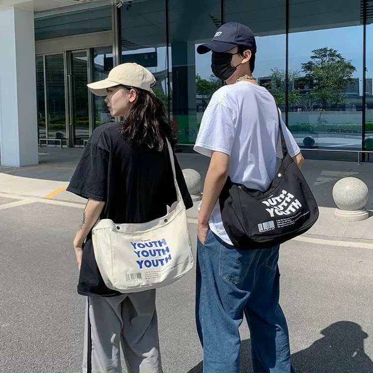 Túi tote đeo chéo vải canvas size lớn dành cho nam nữ đi học phong cách Hàn Quốc cá tính thời trang ( chưa kèm phụ kiện)