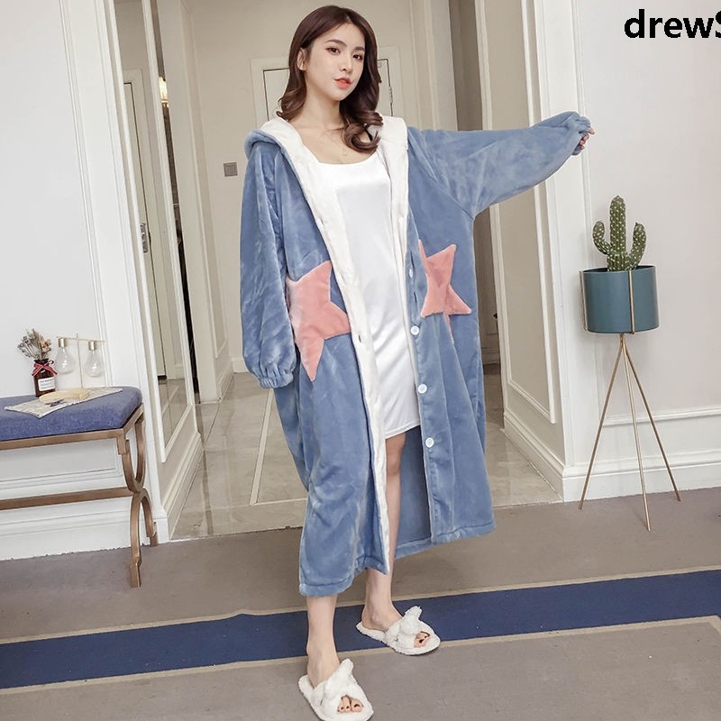 Bộ Đồ Ngủ Dáng Dài Bằng Nhung Dành Cho Cặp Đôi | BigBuy360 - bigbuy360.vn