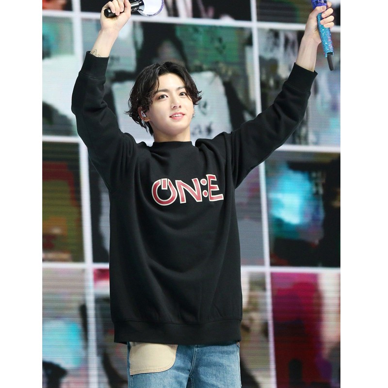Sweater BTS ON:E