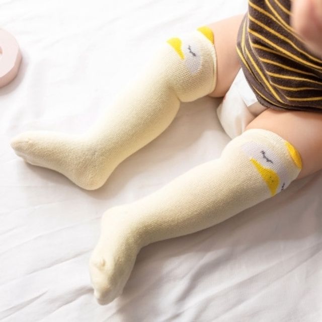 Set 3 đôi tất cao cổ đến đầu gối Kido House cho bé 0-3 tuổi hoặc Set 3 đôi tất Hug cao cổ chất cực dày và đẹp