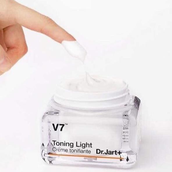 Kem V7 dưỡng trắng da chuyên sâu và mờ thâm nám V7 Toning Light Dr.jart + 15ml Hàn Quốc giúp da trắng sáng tự nhiên