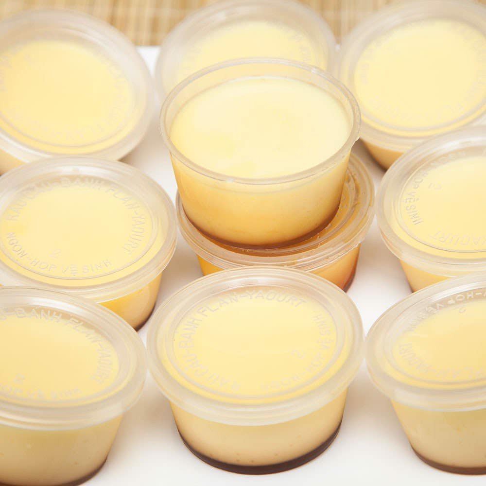 Set 50 hộp nhựa đựng caramen/flan