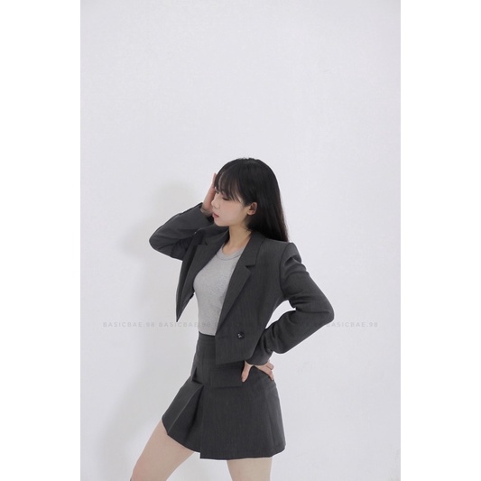 Suit ngắn chân váy trẻ trung cá tính