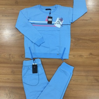 Còn hơn chục bộ Winy giảm giá shock. Từ 800k giảm còn 299k. Còn chủ yếu size l