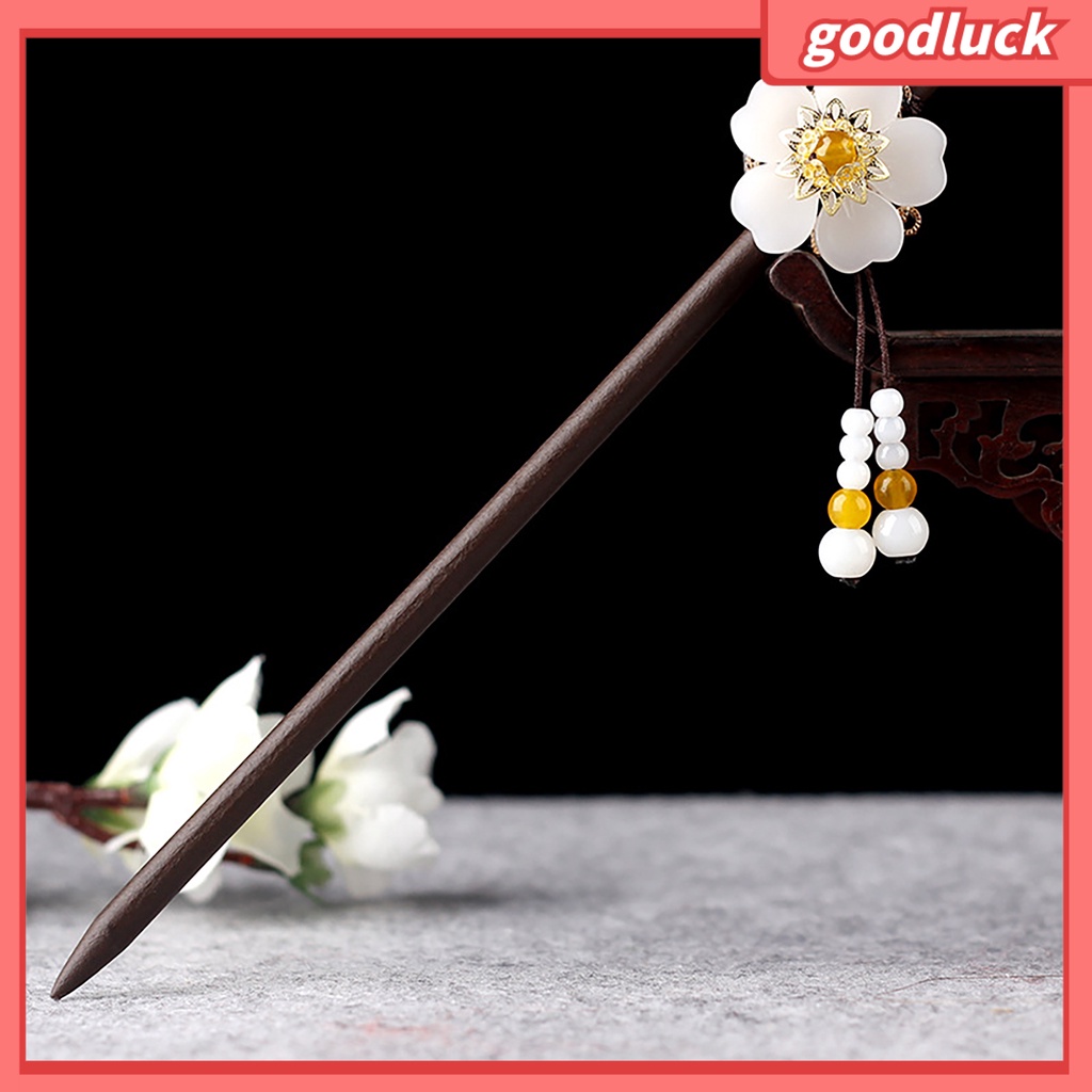 Trâm Cài Tóc Bằng Gỗ Đính Tua Rua Phong Cách Trung Hoa Cổ Điển