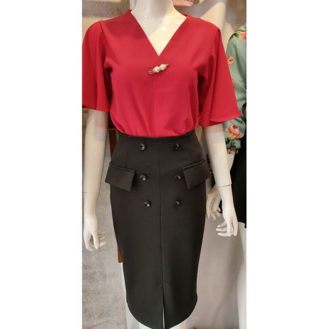 [Mã WASTUP giảm 10% tối đa 30K đơn 99K] Sơ mi lụa cổ V tay 200