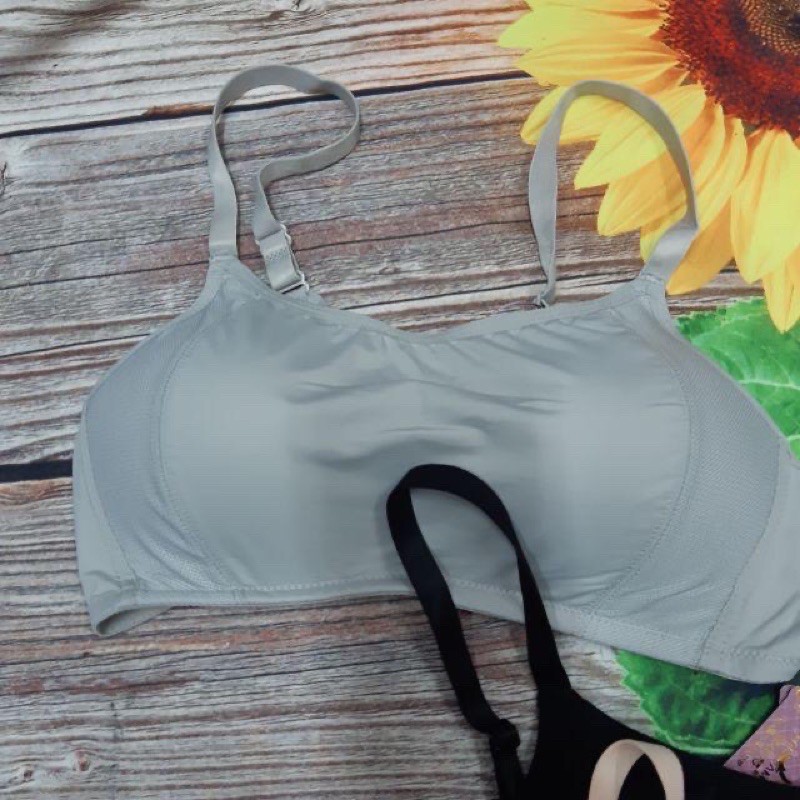 (635 có ảnh thật video cho c/e xem rõ loại đẹp)mẫu áo màng che ngưc_đệm mỏng siêu ôm ngực_hang xuất nhé