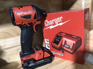 Bộ vít milwaukee 2853 pin 2 ah
