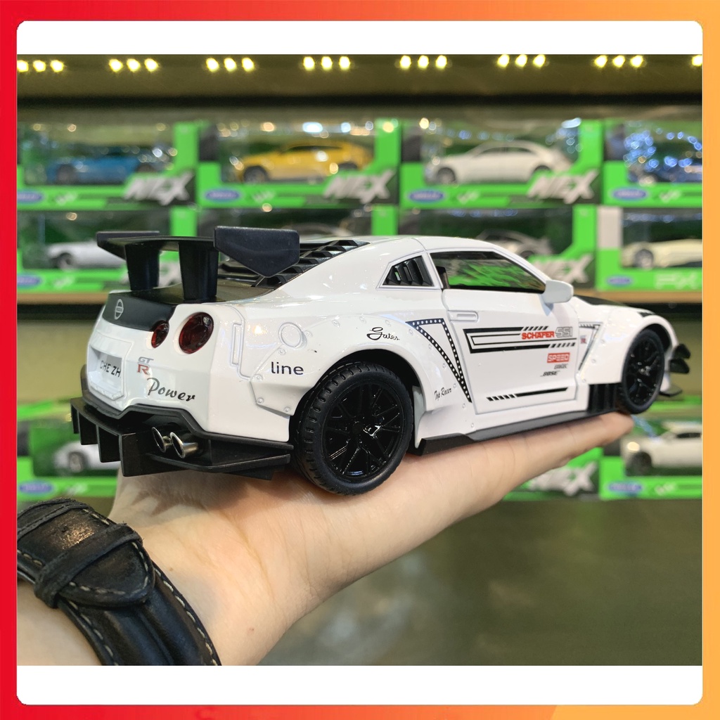 Mô hình xe Nissan GTR tỉ lệ 1:24 CHEZHI