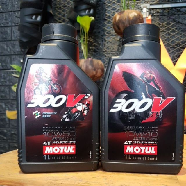 Nhớt Motul 300v 10w50 tem 3 lớp 1000ml