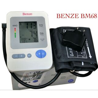 Máy huyết áp bắp tay Đức Benze BM68 kèm pin và adapter chuyển nguồn