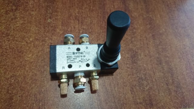 Van gạt tay 4H210-08 / TG2521H