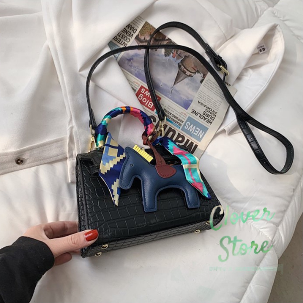 Khăn lụa satin dài trang trí túi xách đeo tay cổ áo sơ mi