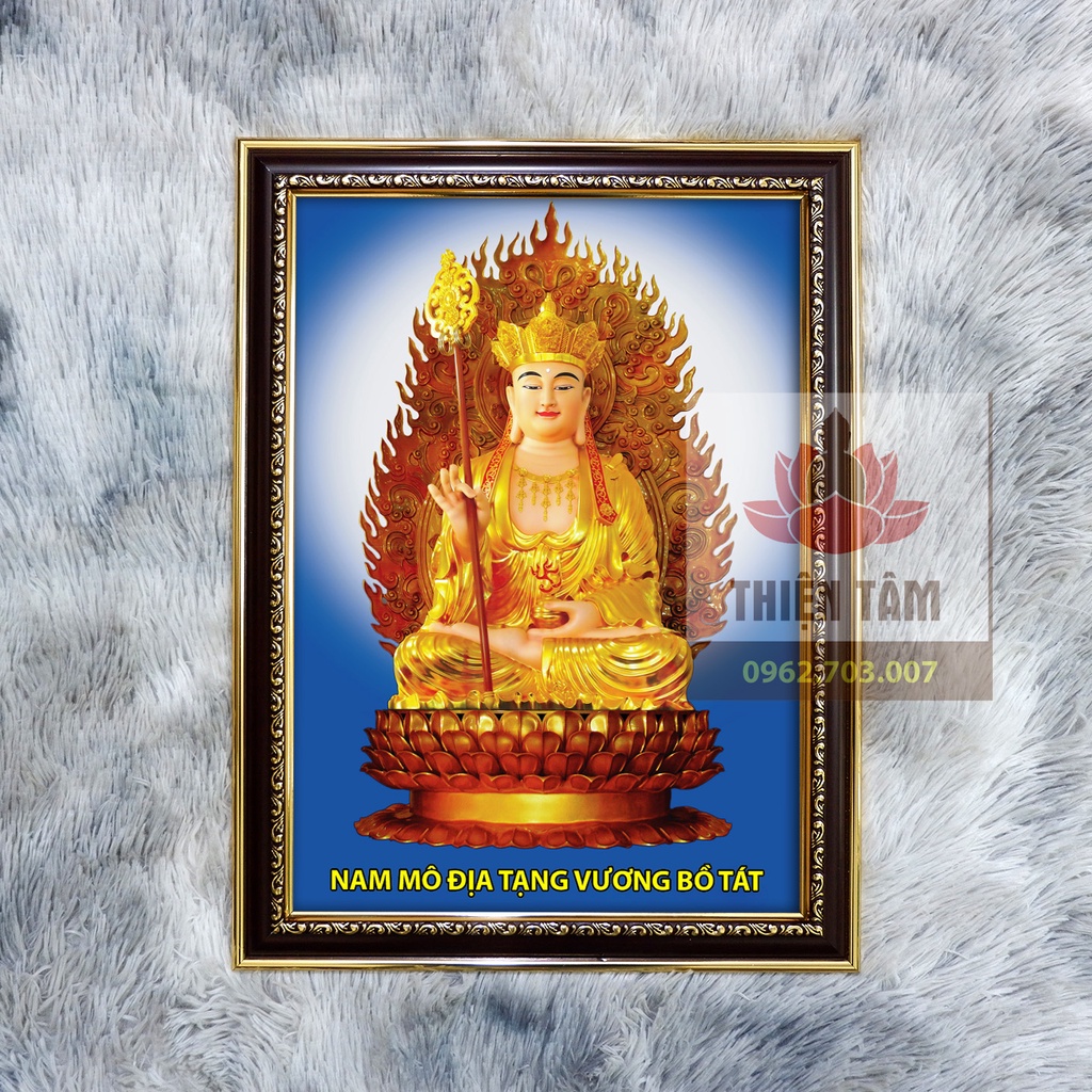 Tranh Địa Tạng Bồ Tát 36x48cm bằng vải phủ bóng khung composite xịn xò