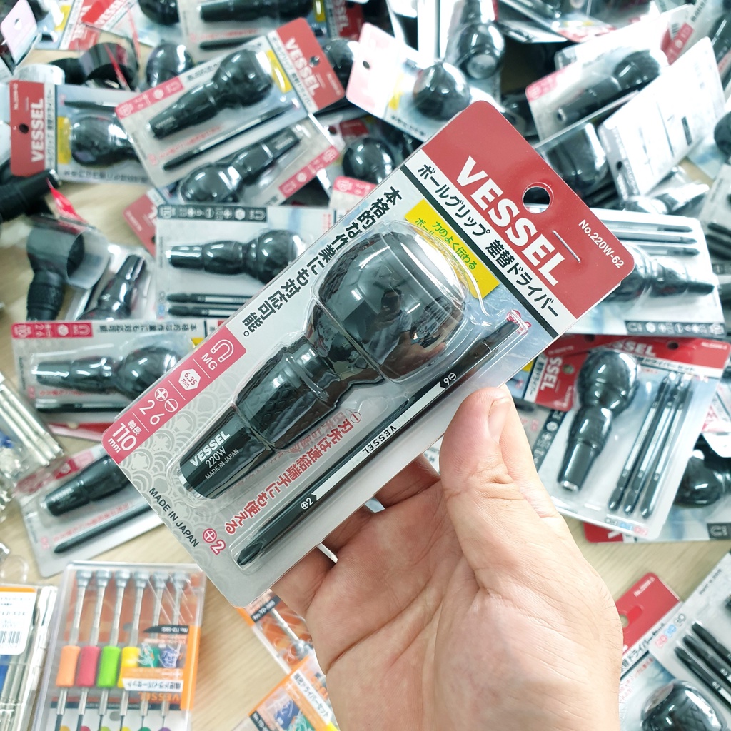 Tô vít 2 đầu Vessel No.220W-62 Japan