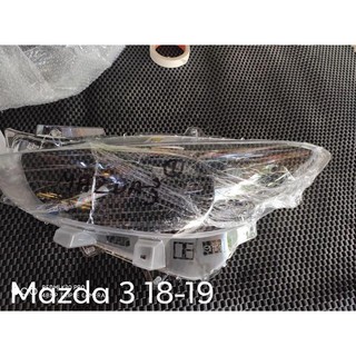 Mặt Kính Đèn Pha  Mazda 3