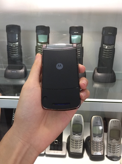 Motorola v9