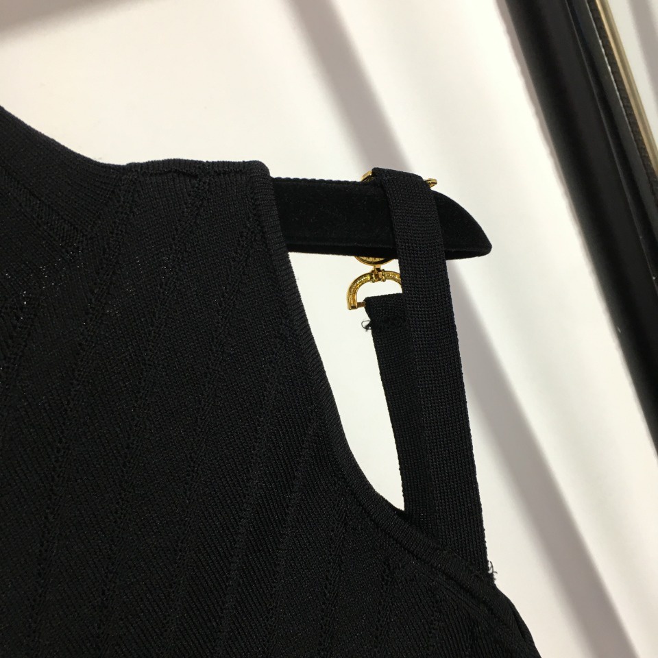 Váy body nữ thời trang cao cấp Versace thiết kế bó sát, phong cách quyến rũ