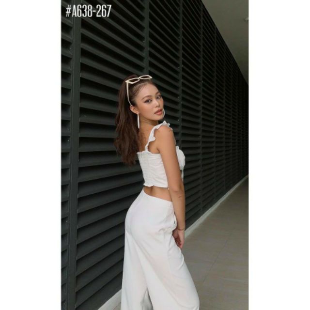 Áo croptop trắng quai bèo kèm ảnh thật | BigBuy360 - bigbuy360.vn