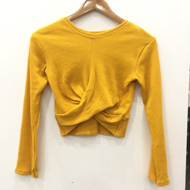 Áo tay dài croptop xoắn eo Ngọc Trinh siêu đẹp_Kèm Video