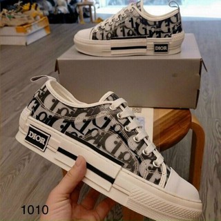[Sẵn hàng ]Giày thể thao Dior cổ thấp. Full phụ kiện! Yuno