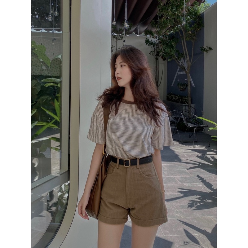 Áo thun kẻ ngang mảnh