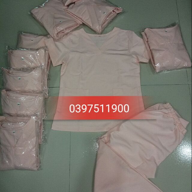 Đồng phục spa màu hồng