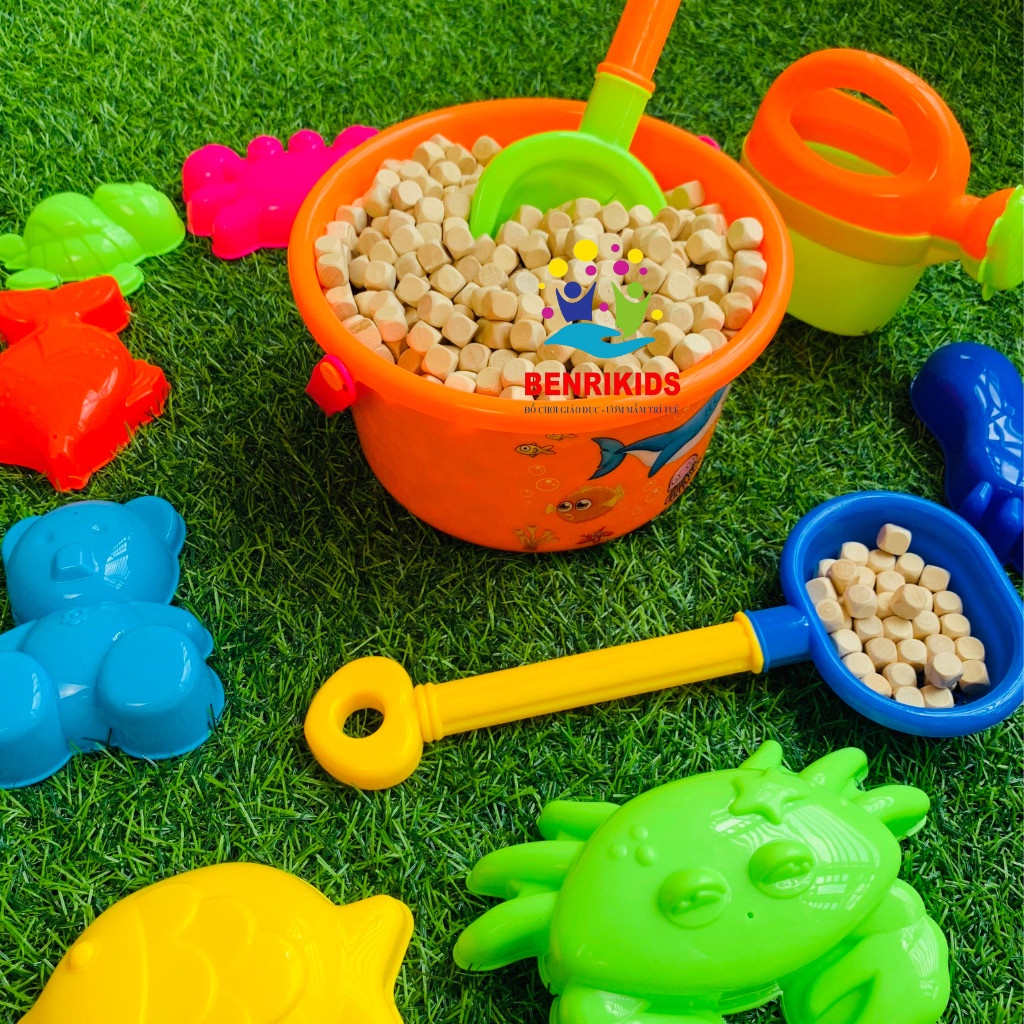 Đồ Chơi Đi Biển Có Guồng Quay Và Xô, Phụ Kiện Xúc Cát Benrikids Cho Bé Thỏa Sức Vui Chơi