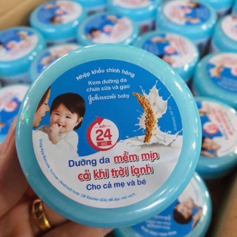 Kem dưỡng ẩm Johnson baby