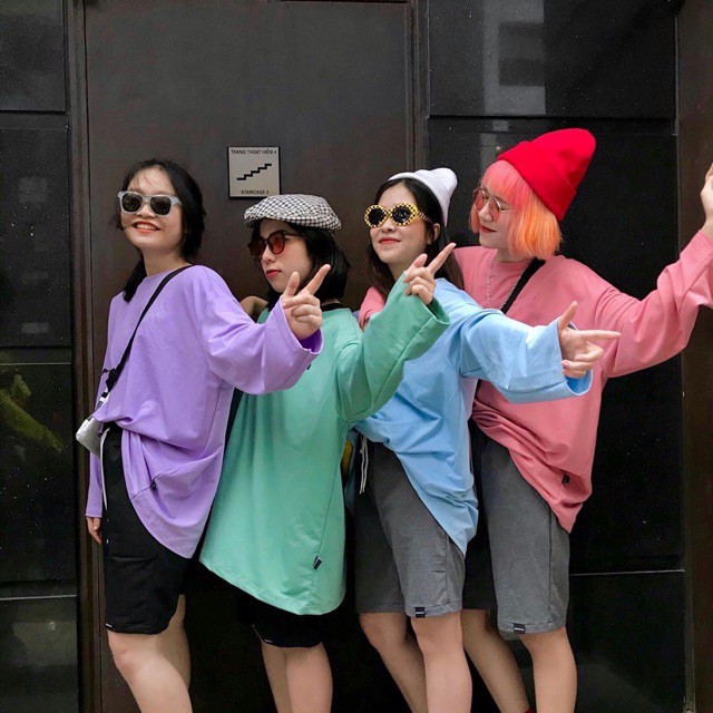 Áo Thun Unisex ♥️ FREESHIP ♥️ Giảm 20k Khi Nhập [THOITT20] - Áo SWEATER TRƠN TAY DÀI | BigBuy360 - bigbuy360.vn