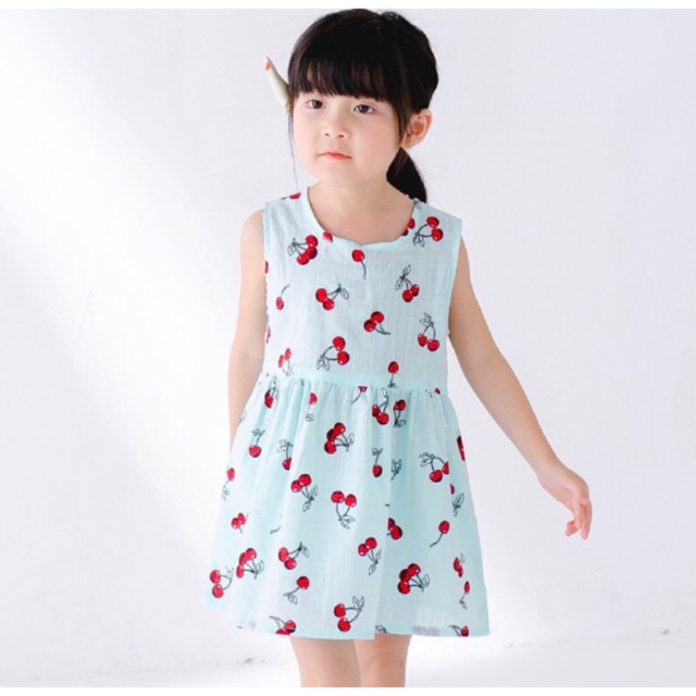 Váy bé gái xanh chery đỏ