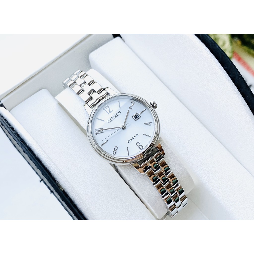 Đồng hồ nữ  Citizen Eco-Drive Chandler Women's Date Indicator 31mm Watch EW2440-53A