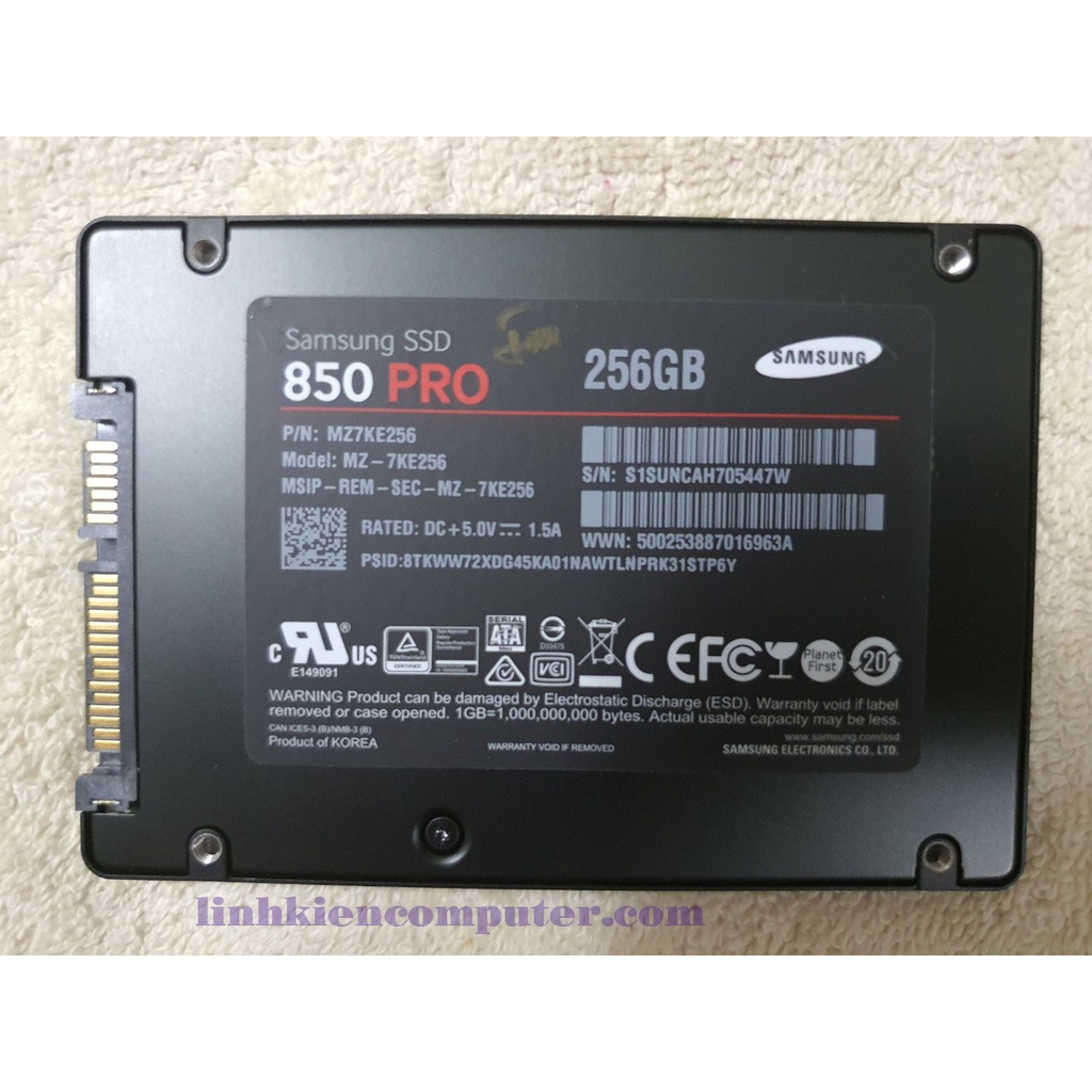 Ổ cứng laptop 256GB SSD Samsung 850 Pro chuẩn 2.5inch, chạy nhanh, lưu trữ dữ liệu an toàn