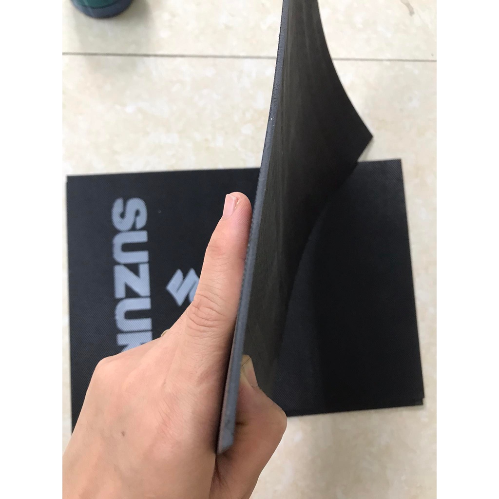 Tấm chắn bùn Suzuki, Miếng cao su chắn bùn loại 22x30cm