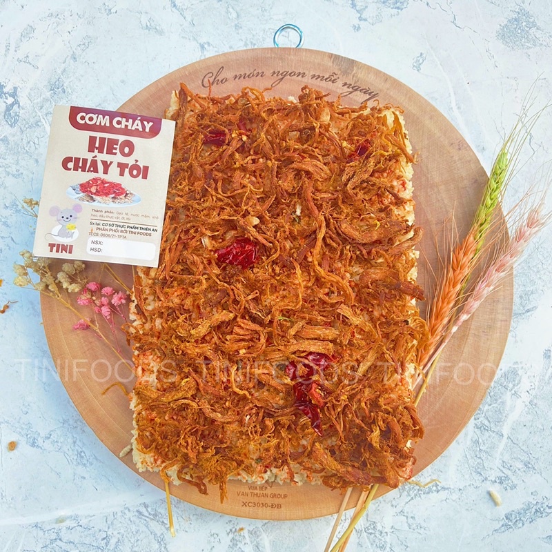 CƠM CHÁY MIX KHÔ HEO TỎI THƯỢNG HẠNG-GÓI HÚT CHÂN KHÔNG 250GR - SIÊU RẺ