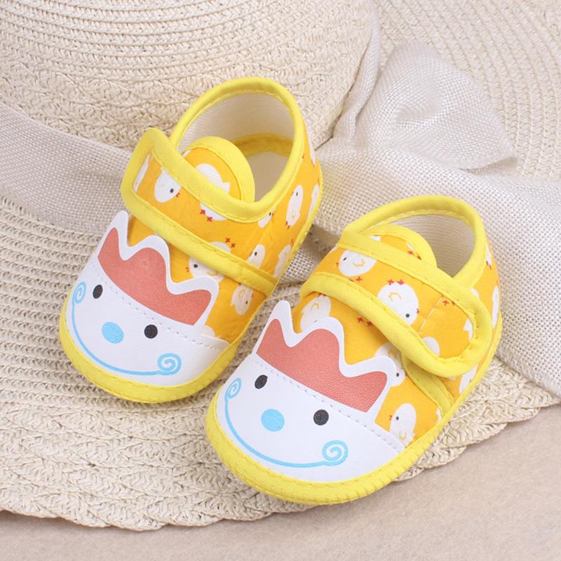 Giày cotton mềm mại họa tiết hoạt hình cho bé sơ sinh
