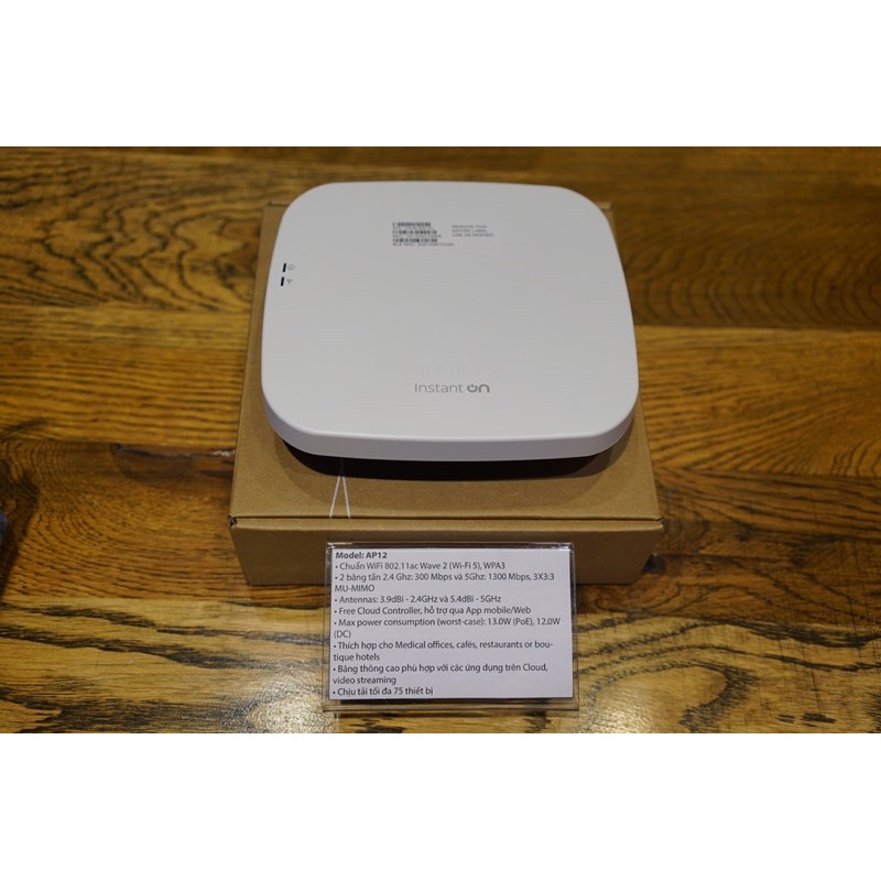 Bộ Phát wifi ARUBA INSTANT ON AP11 chịu tải được 60-70 người dùng kèm nguồn Unifi 48v AF