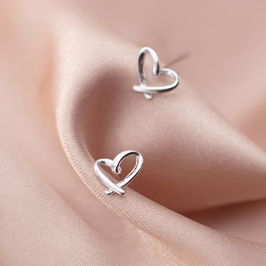 Khuyên tai bông tai nữ bạc s925 khung trái tim nhỏ xỏ bấm Cá jewelry KB11