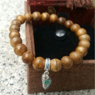 Vòng trầm maroke indo 8 li mix charm S925