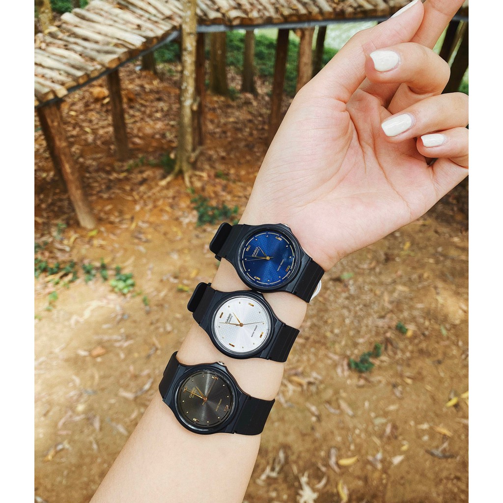 Đồng hồ nam nữ Casio  chính hãng mặt tròn chống nước 3ATM , dây nhựa - đồng hồ MQ76