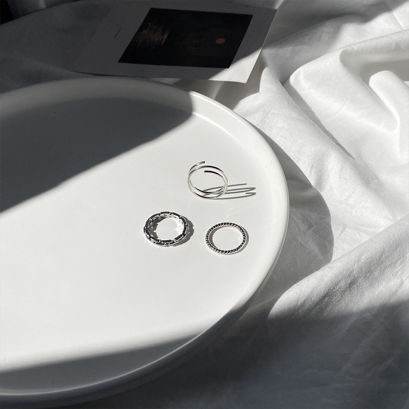 Set 3 nhẫn kim loại mạ bạc đơn giản thời trang cho nữ