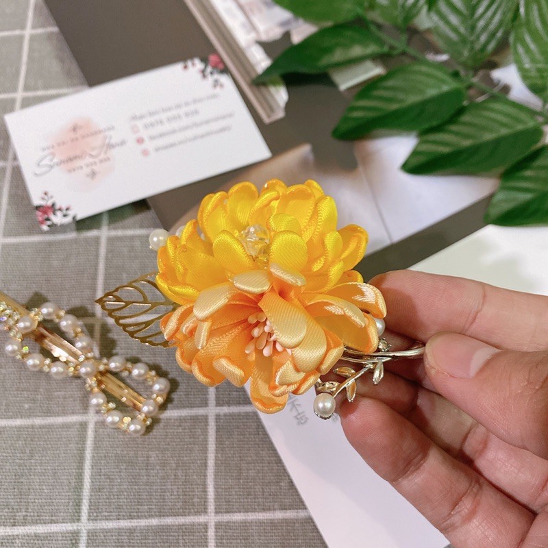 Hoa cúc cài áo handmade cao cấp