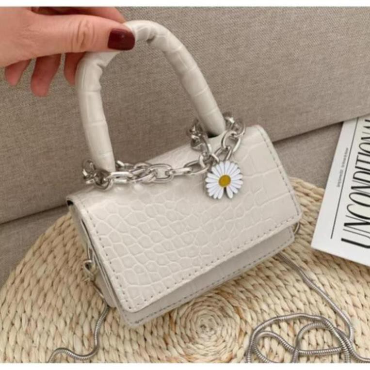 👛ẢNH SHOP CHỤP👛 Túi đeo chéo, túi mini hoa cúc HOTTREND BH 439 | BigBuy360 - bigbuy360.vn